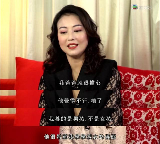 周海媚生平角色回顾 周海媚母亲悼念女儿：以你为荣