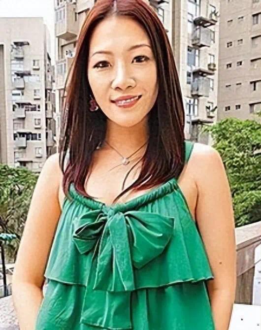 祸害60位女艺人被判29年 审判时仍飞扬跋扈！