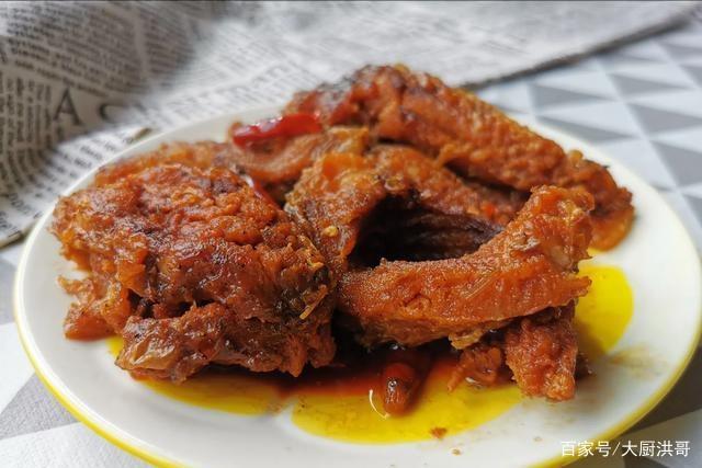 骨酥鱼的正确做法，香料配方及制作流程全在此，步骤并不复杂