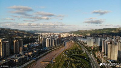 ​“倾盆大雨”谜底：打一甘肃地名，你知道是哪个？