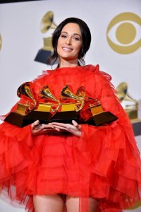 ​音乐形象堪称完美的美国歌手Kacey Musgraves